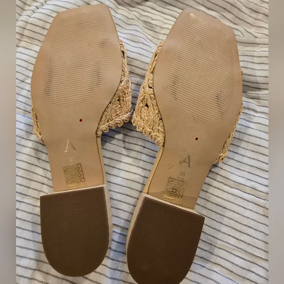 Anthropologie Cream Sandals Minimalist Design - Picture 2 of 4